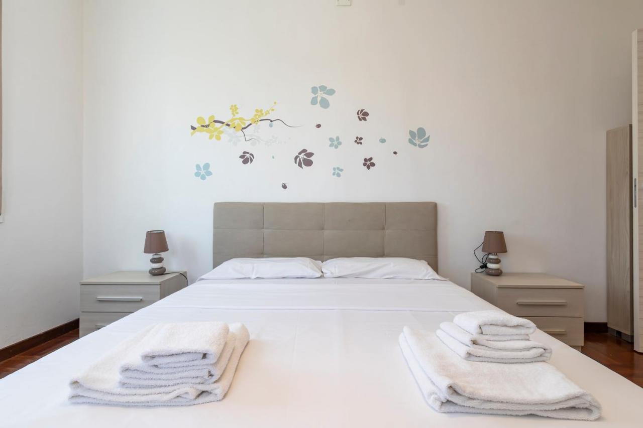 Big Apartment - Alcuino 7 Milano Dış mekan fotoğraf