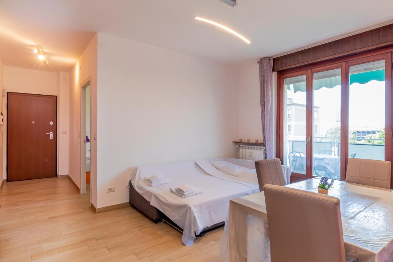 Big Apartment - Alcuino 7 Milano Dış mekan fotoğraf