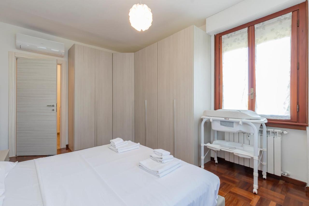 Big Apartment - Alcuino 7 Milano Dış mekan fotoğraf
